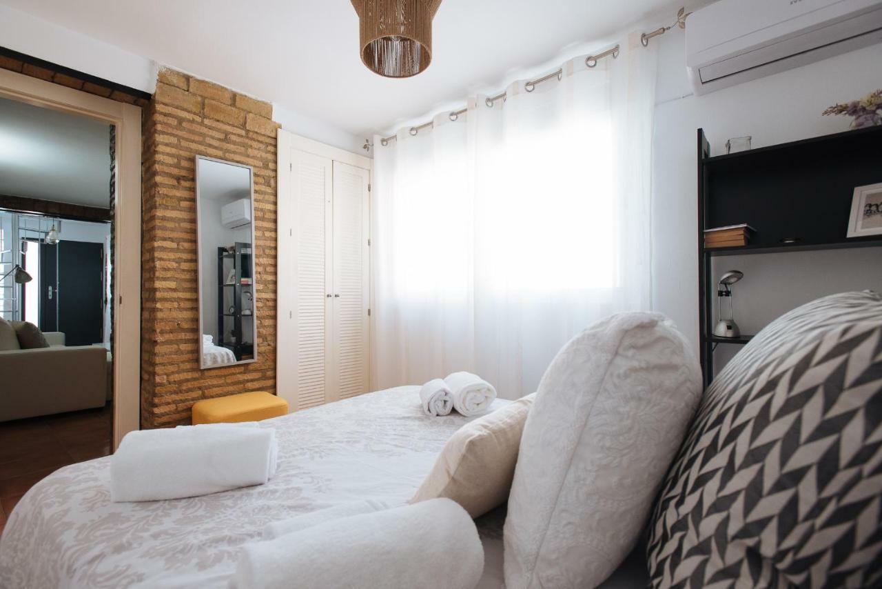 Cozy Attic With Terrace- 1Bd 1Bth- San Vicente Lejlighed Sevilla Eksteriør billede