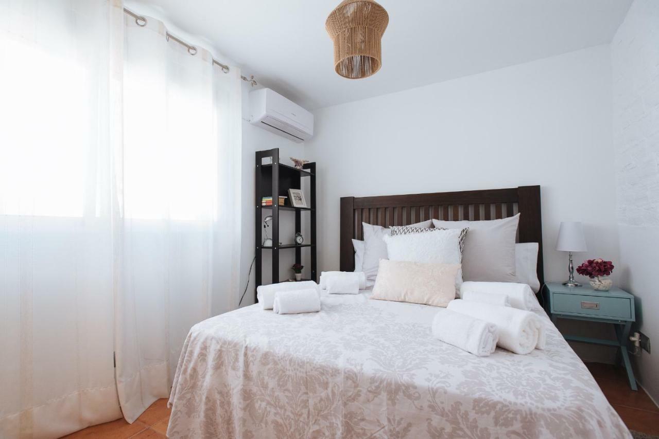 Cozy Attic With Terrace- 1Bd 1Bth- San Vicente Lejlighed Sevilla Eksteriør billede