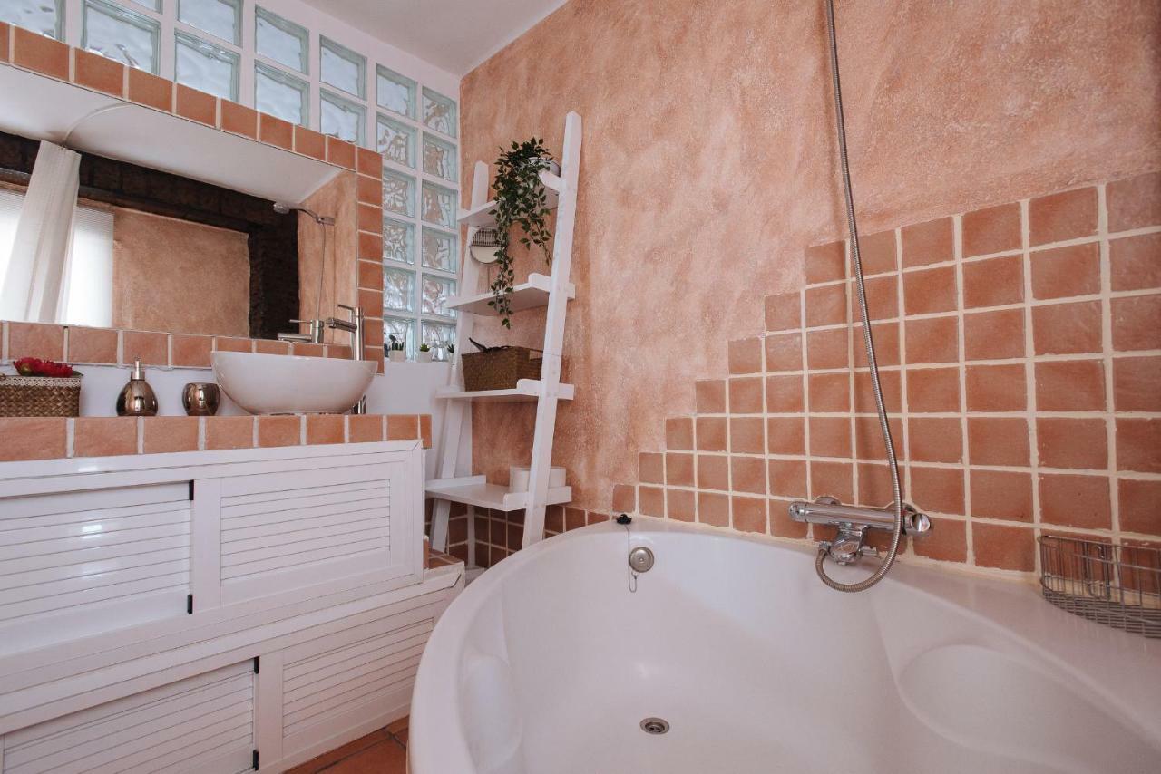 Cozy Attic With Terrace- 1Bd 1Bth- San Vicente Lejlighed Sevilla Eksteriør billede