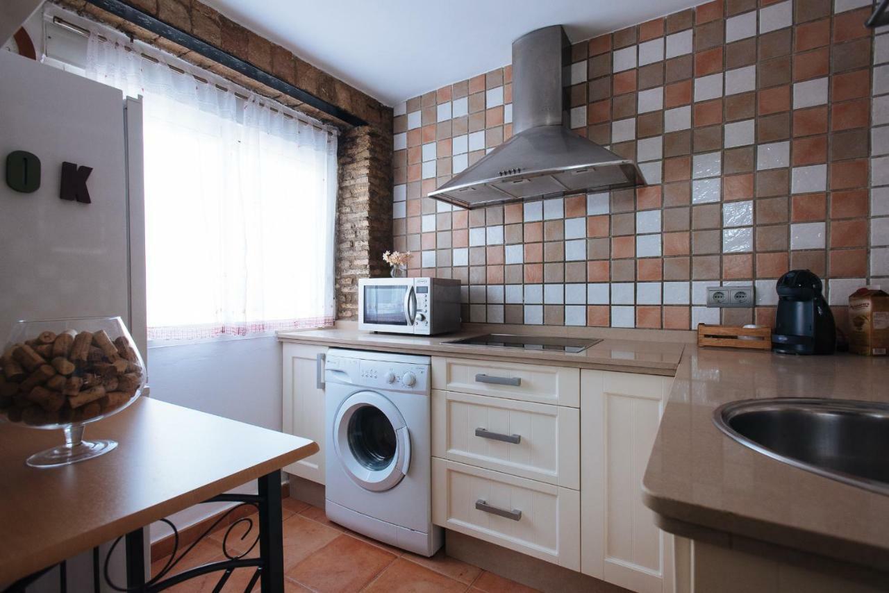 Cozy Attic With Terrace- 1Bd 1Bth- San Vicente Lejlighed Sevilla Eksteriør billede