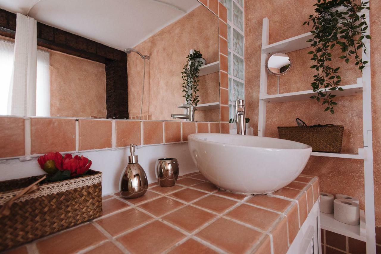 Cozy Attic With Terrace- 1Bd 1Bth- San Vicente Lejlighed Sevilla Eksteriør billede